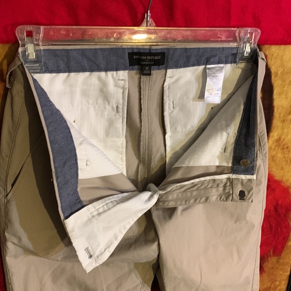 BANANA REPUBLIC-men’s beige pin stripe ‘KENTFIELD’ stretch chino dress pants - Picture 8 of 10